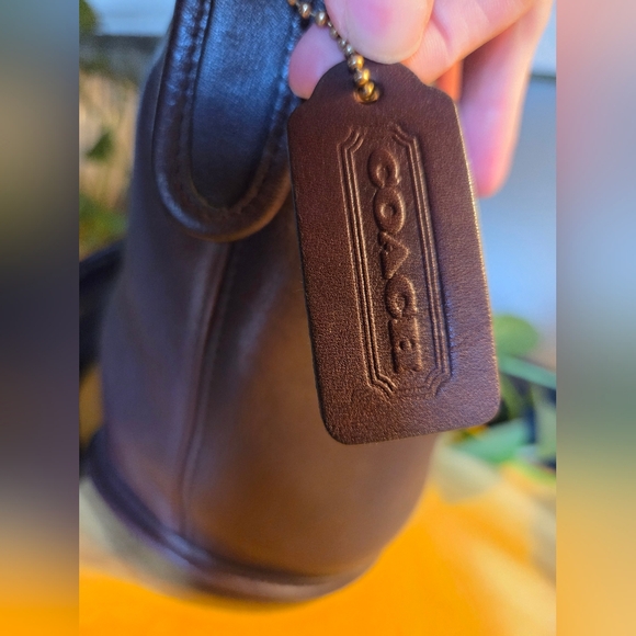 Vintage COACH Mahogany Maggie Duffle 9019 ☆ Made In 1997 ☆ - Picture 3 of 9